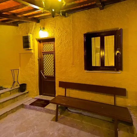 Sutralee Beach House אגריה