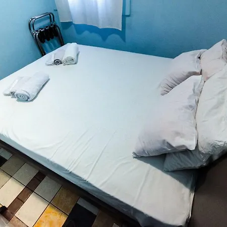 בית נופש Sutralee Beach House אגריה
