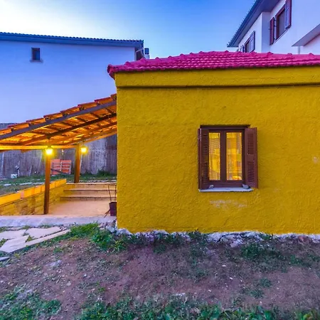 Sutralee Beach House בית נופש אגריה