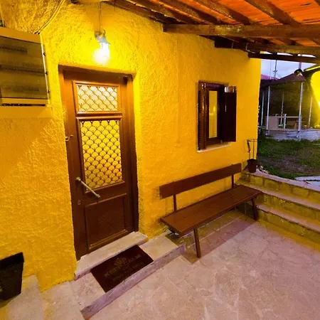 בית נופש Sutralee Beach House *