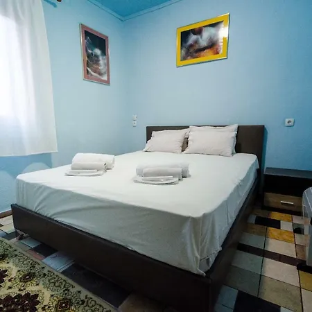 בית נופש Sutralee Beach House *