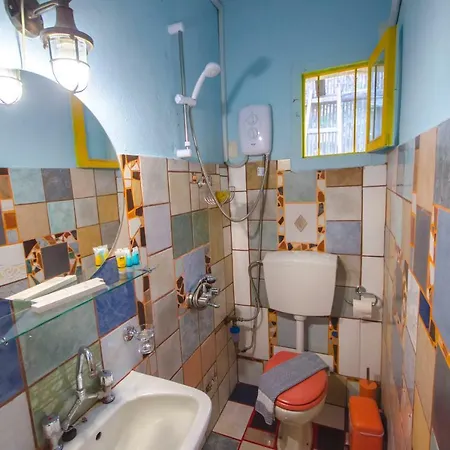 בית נופש Sutralee Beach House *