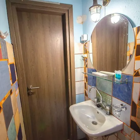 Sutralee Beach House *