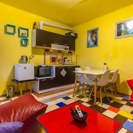 Sutralee Beach House *
