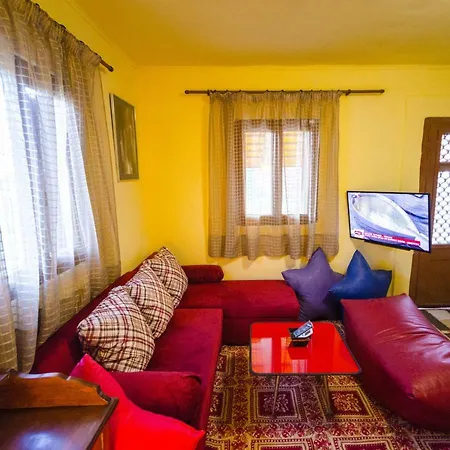 Sutralee Beach House בית נופש *