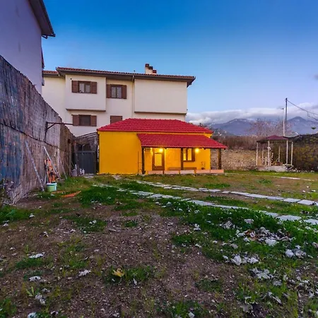 Sutralee Beach House *