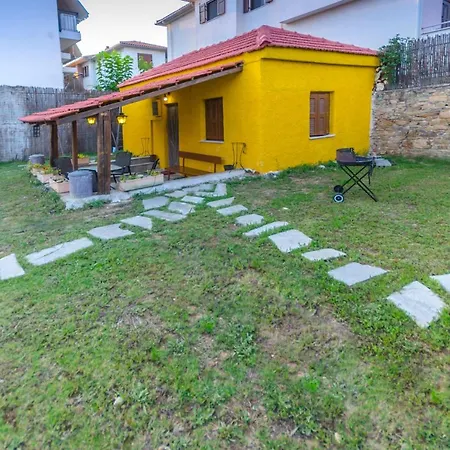 Sutralee Beach House אגריה