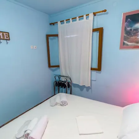 Sutralee Beach House בית נופש *
