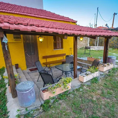 בית נופש Sutralee Beach House *